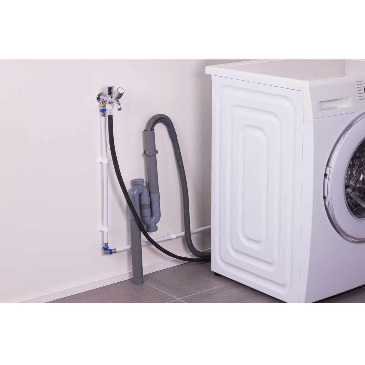 Robinet machine à laver + sortie de puisage installation