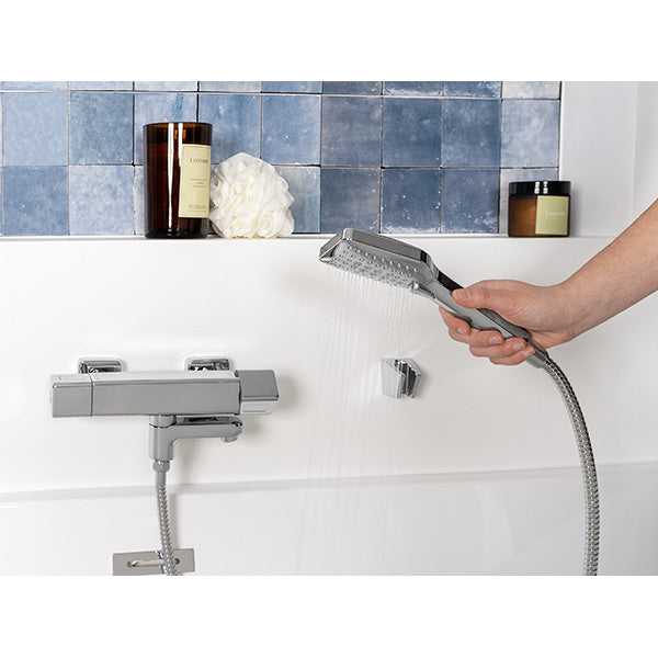 Douchette 3 jets économie d'eau carrée CUARTO ambiance