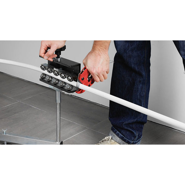 redressement et coupe du tube multicouche