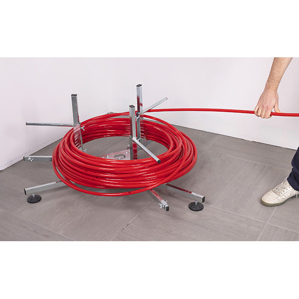 Dérouleur de couronne avec tube PER