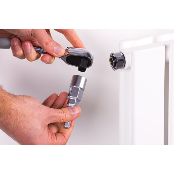 Clé étagée radiateur et sanitaire