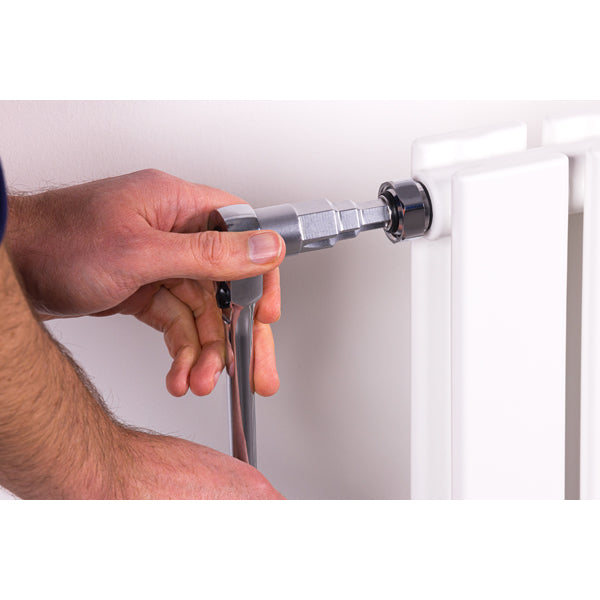 Clé étagée radiateur et sanitaire