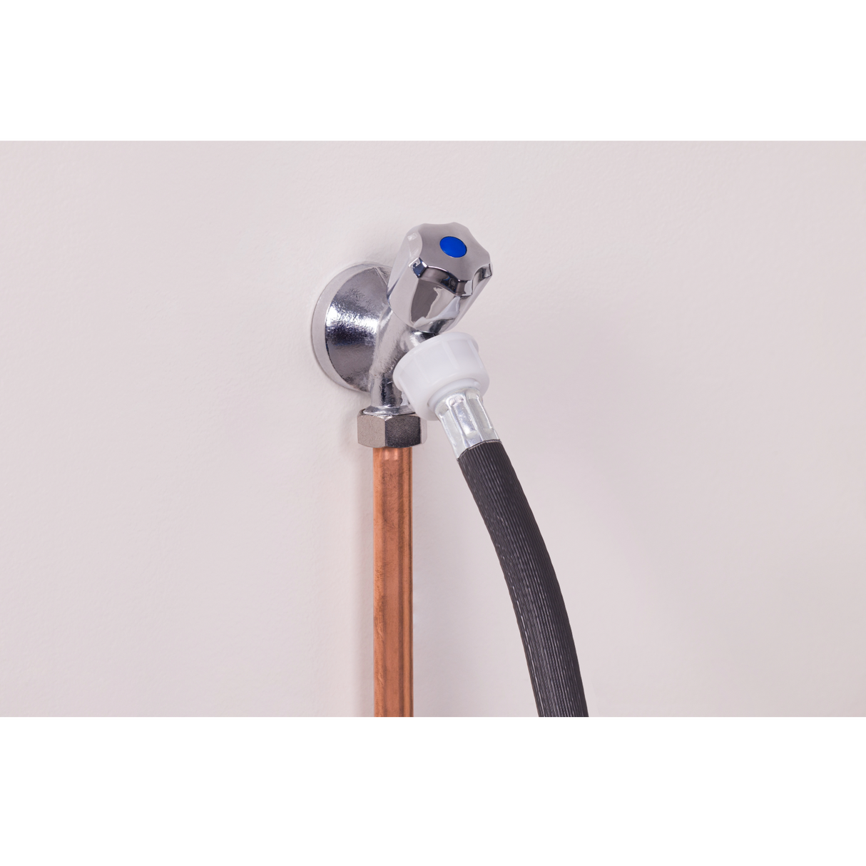 Robinet applique machine à laver installation