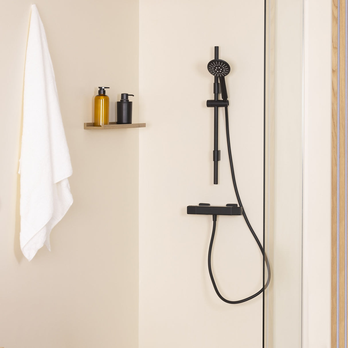 Flexible de douche PVC lisse noir