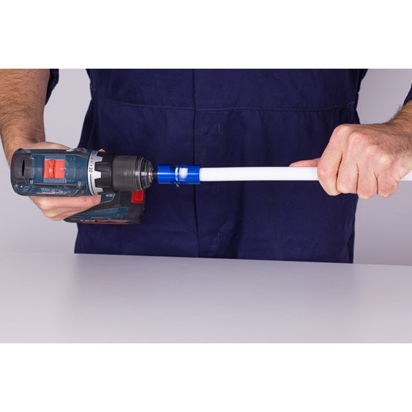 Ebavureur calibreur multicouche sur visseuse