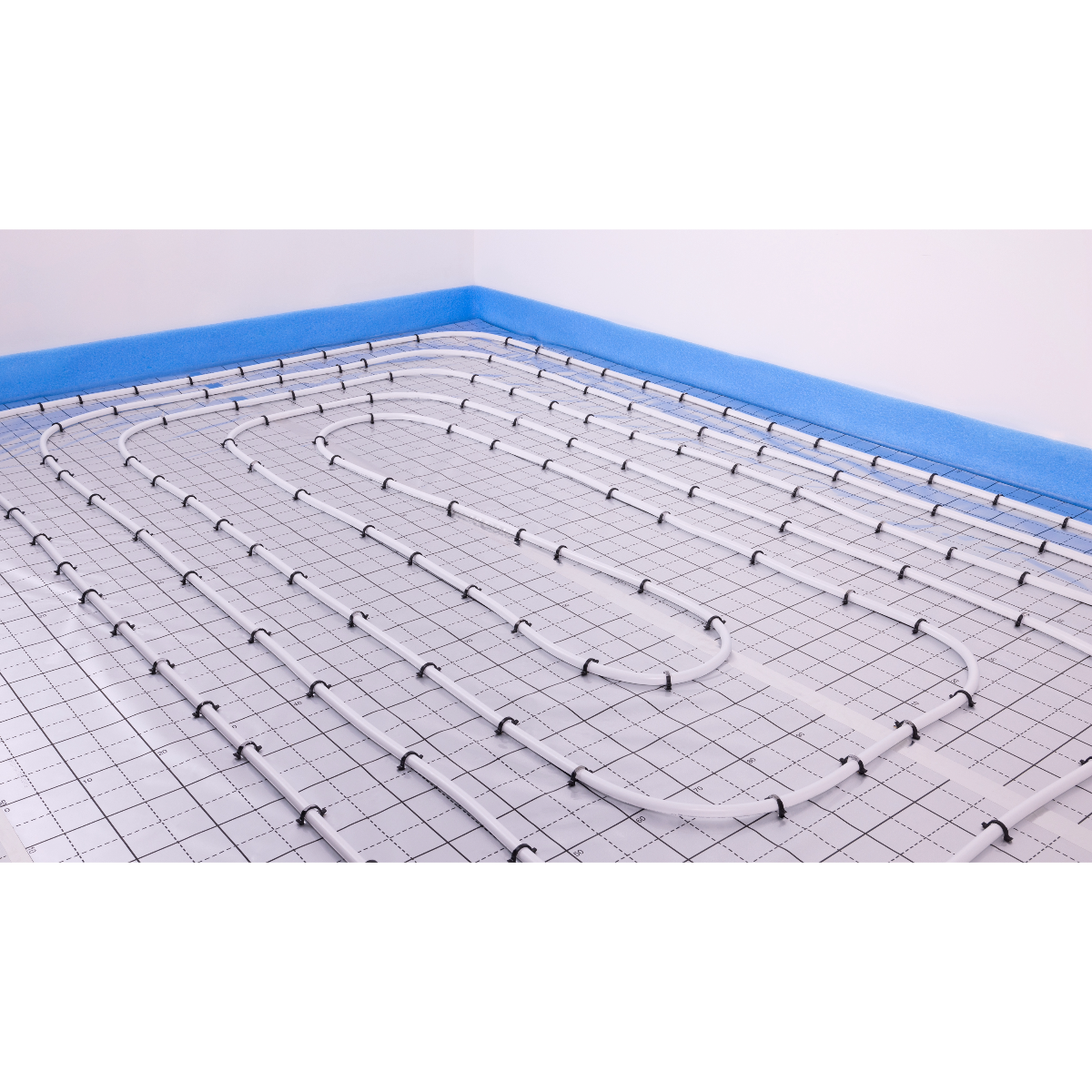 Circuit plancher chauffant en multicouche complétement agrafé