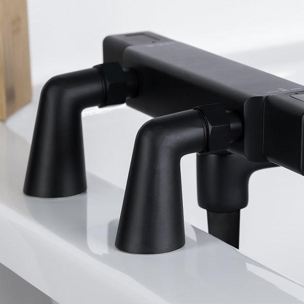 2 Colonnettes noires de Baignoire ambiance