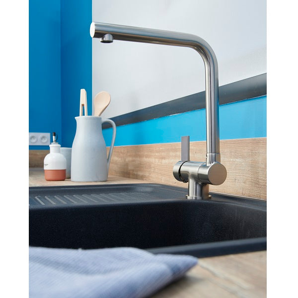 Mitigeur évier à bec basculant ESPERANZA inox brossé ambiance