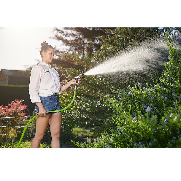 Pistolet d'Arrosage Métallique Multi-Jets ambiance