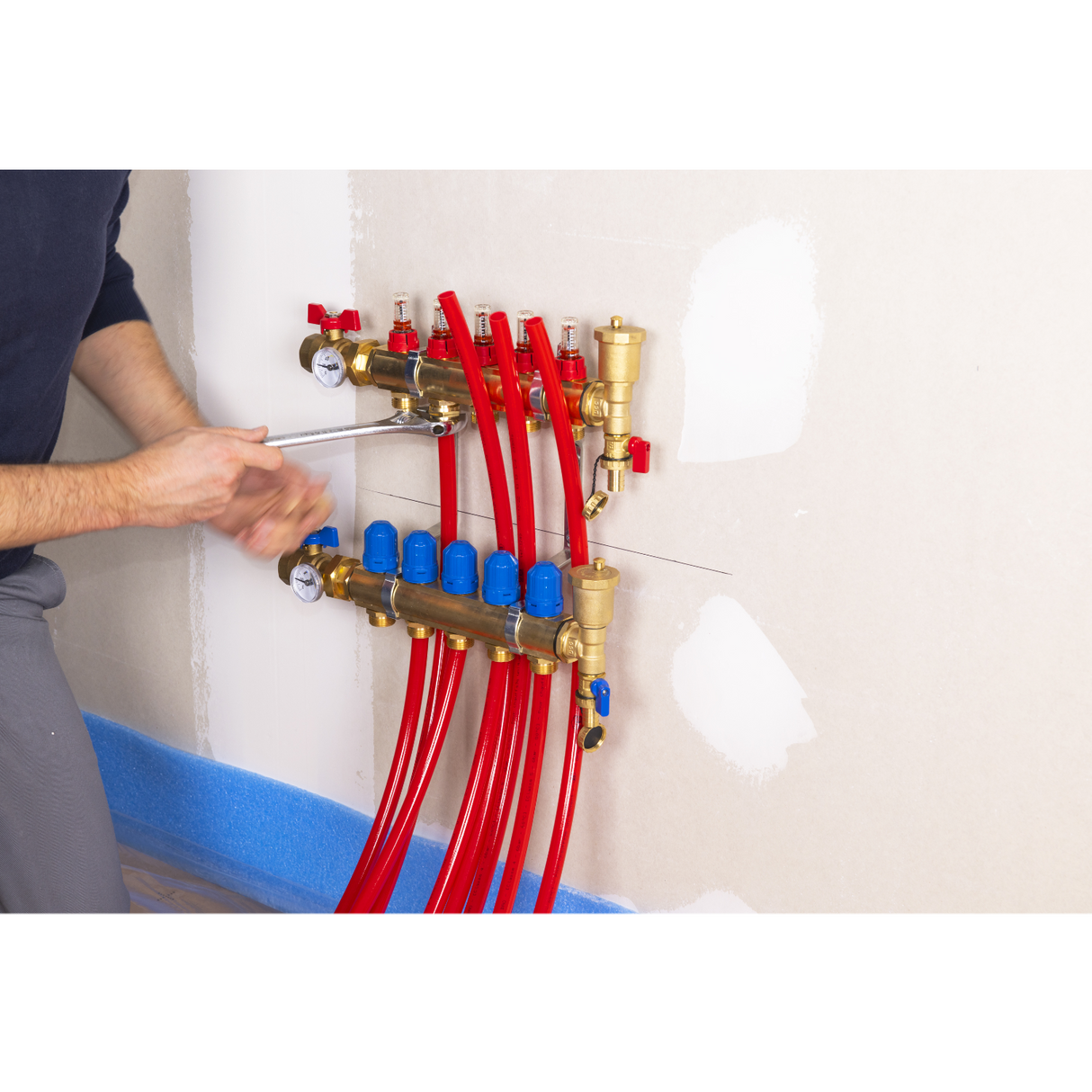 Installation raccord eurocone tube PER