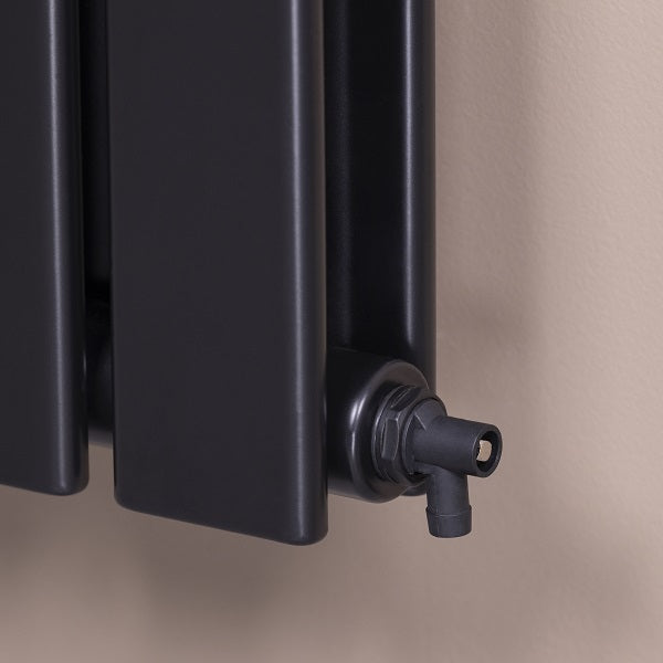 Robinet de Vidange Noir installé radiateur noir