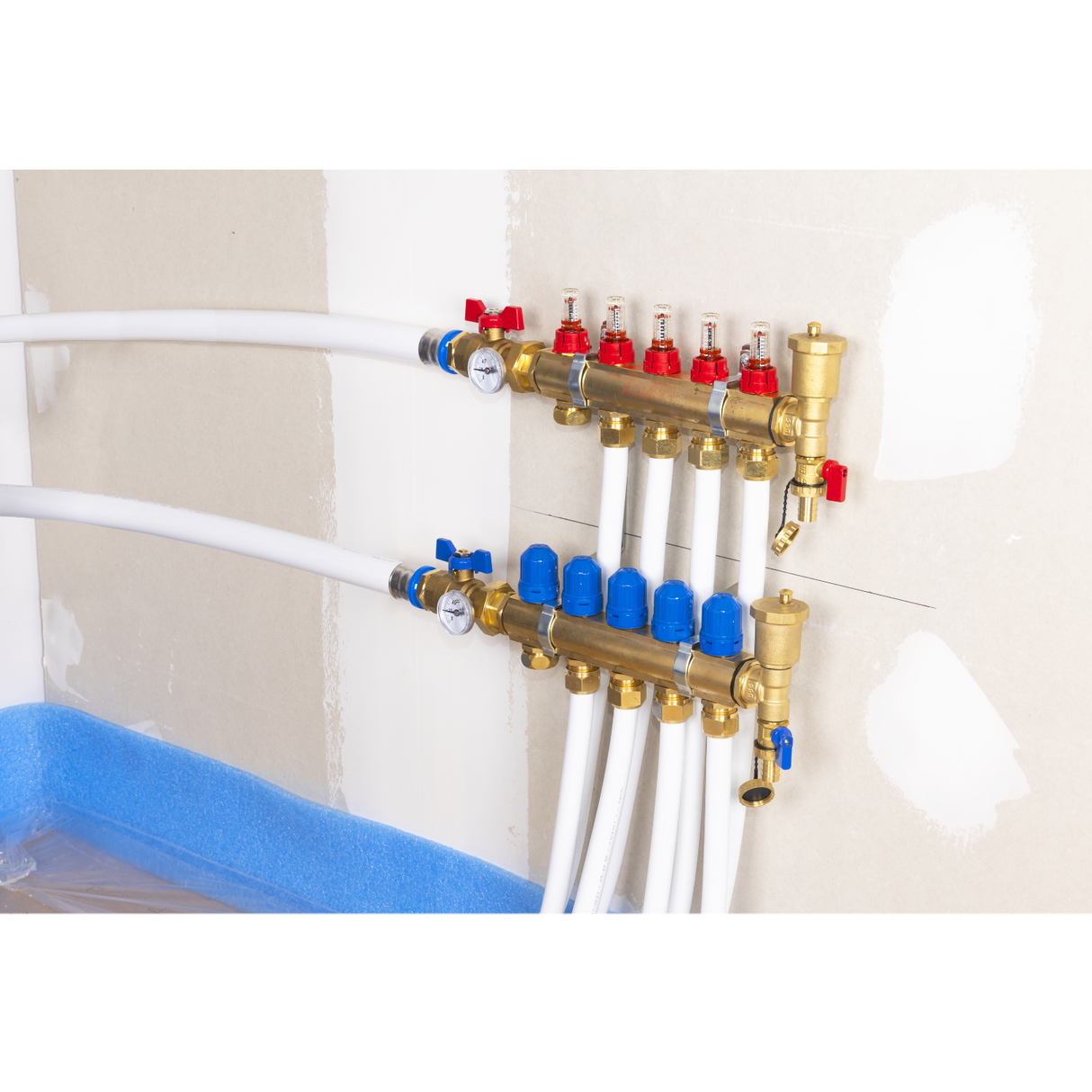 Installation vanne droite collecteur plancher chauffant