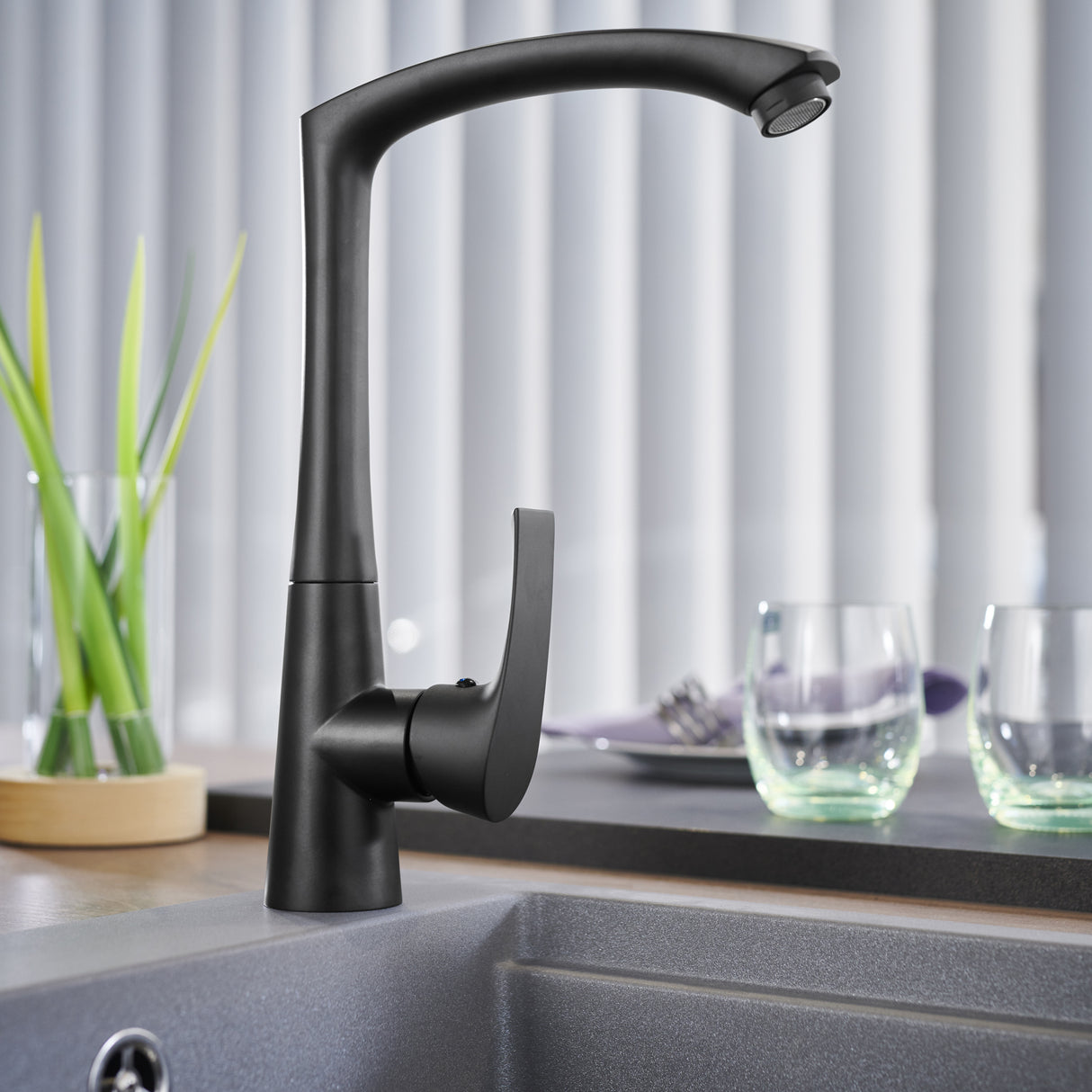 Mitigeur Évier NATAM Noir Mat ambiance